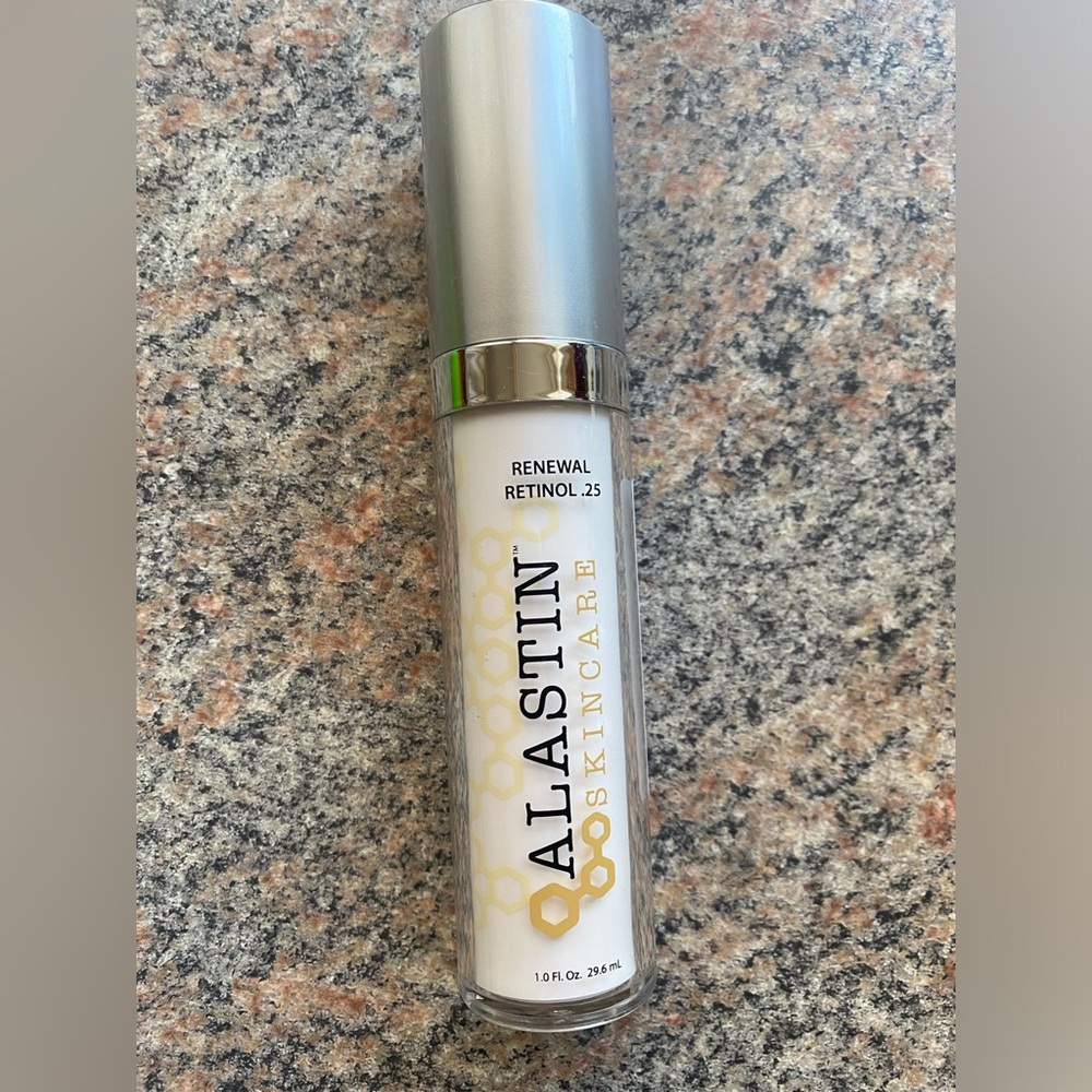 Unused Alastin skincare Retinol .25 Full size 1fl oz